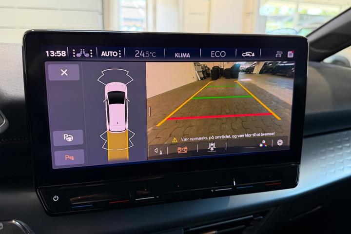 Hvid Cupra Born fra 2023