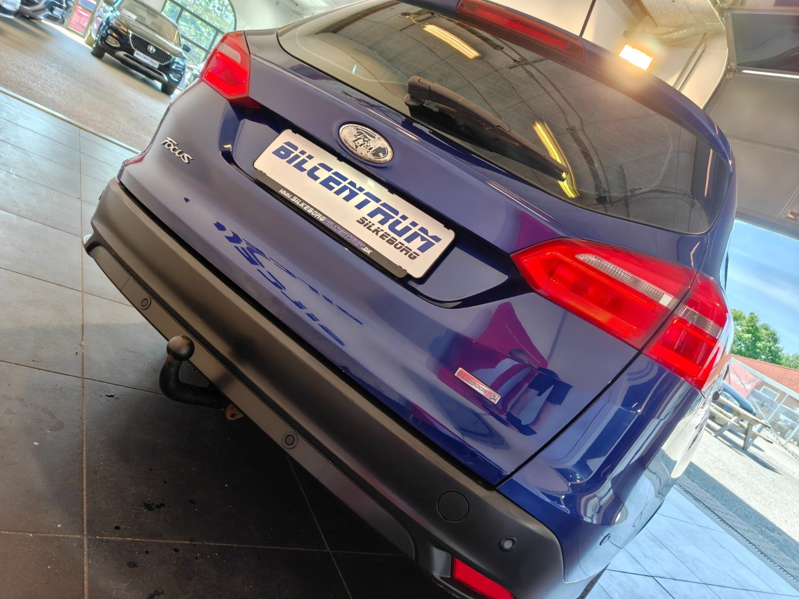 Blå Ford Focus fra 2017