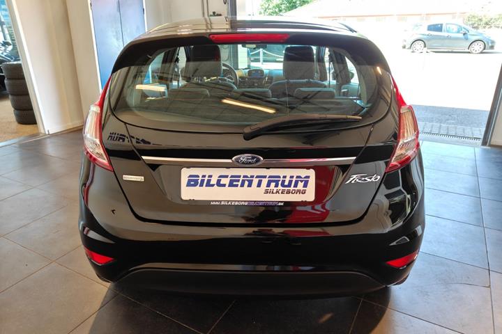 Sort Ford Fiesta fra 2016
