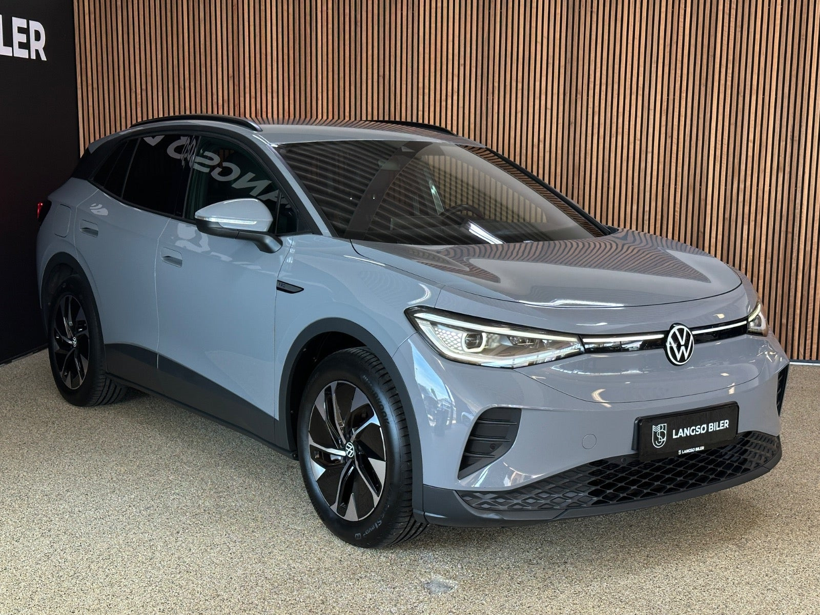 Grå VW ID.4 fra 2021