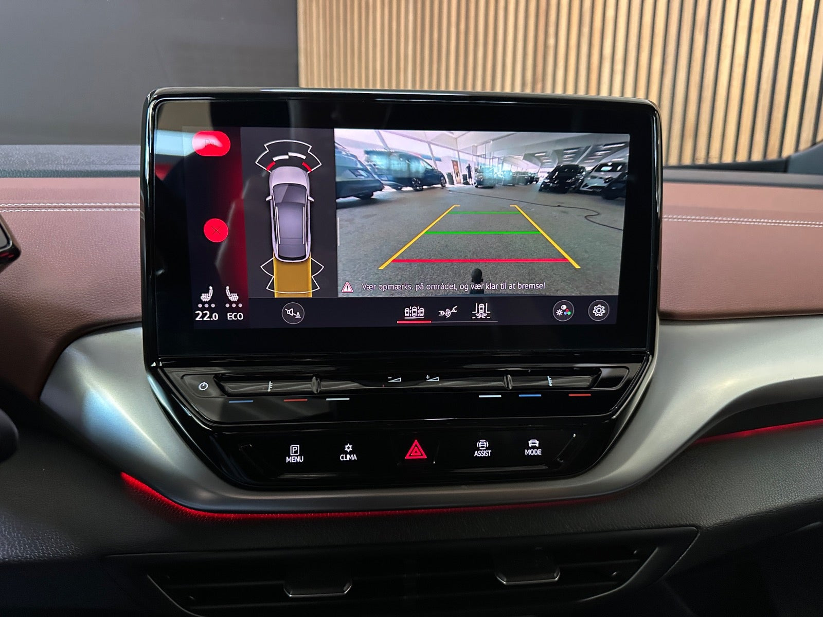 Grå VW ID.4 fra 2021