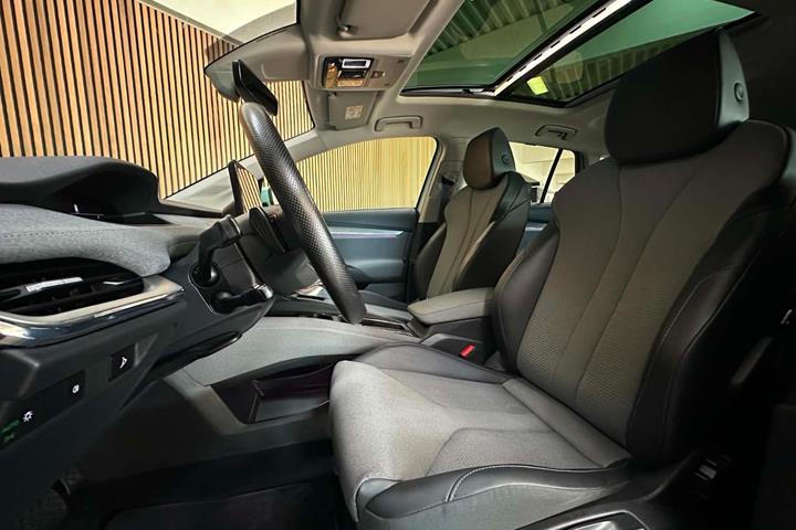 Grøn Skoda Enyaq fra 2021