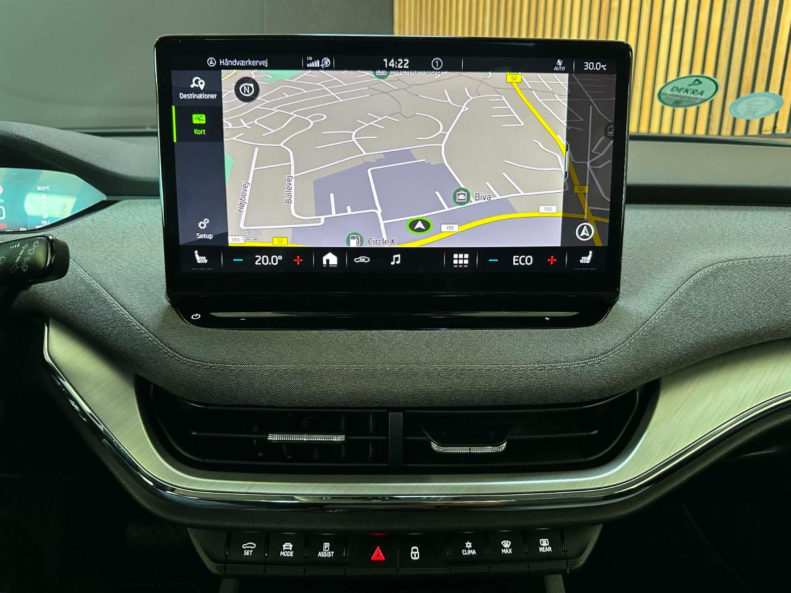 Grøn Skoda Enyaq fra 2021