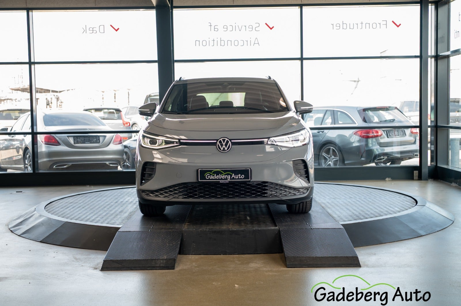 Grå VW ID.4 fra 2023