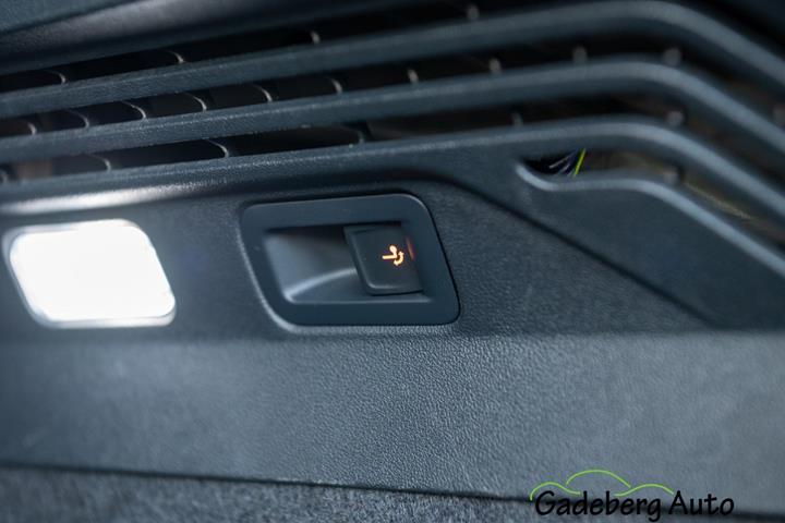 Grå VW ID.4 fra 2023