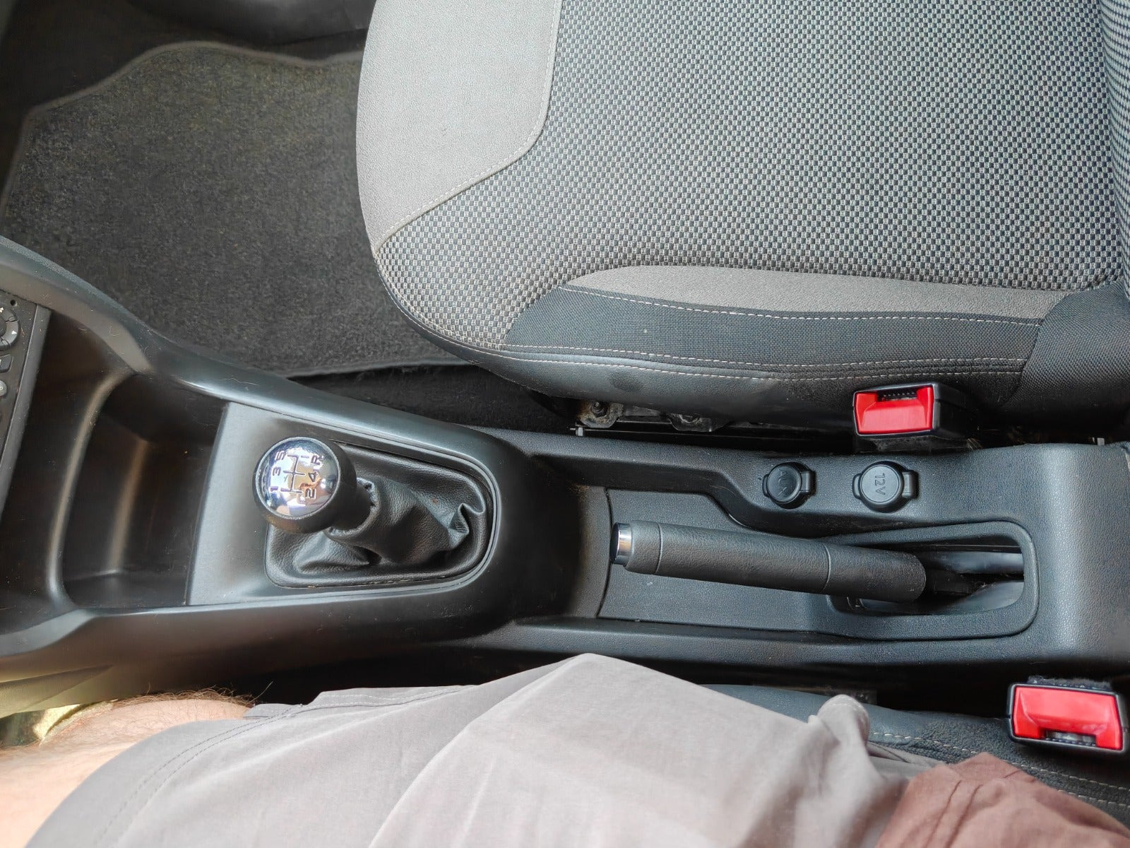 Gul Citroën C3 fra 2013