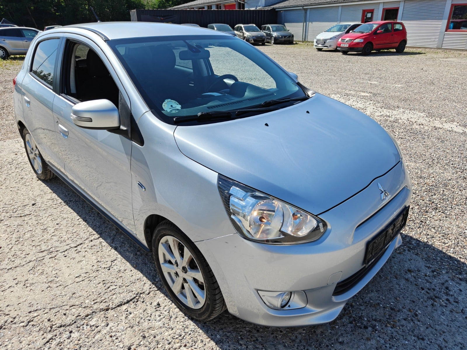 undefined Mitsubishi Space Star fra 2015