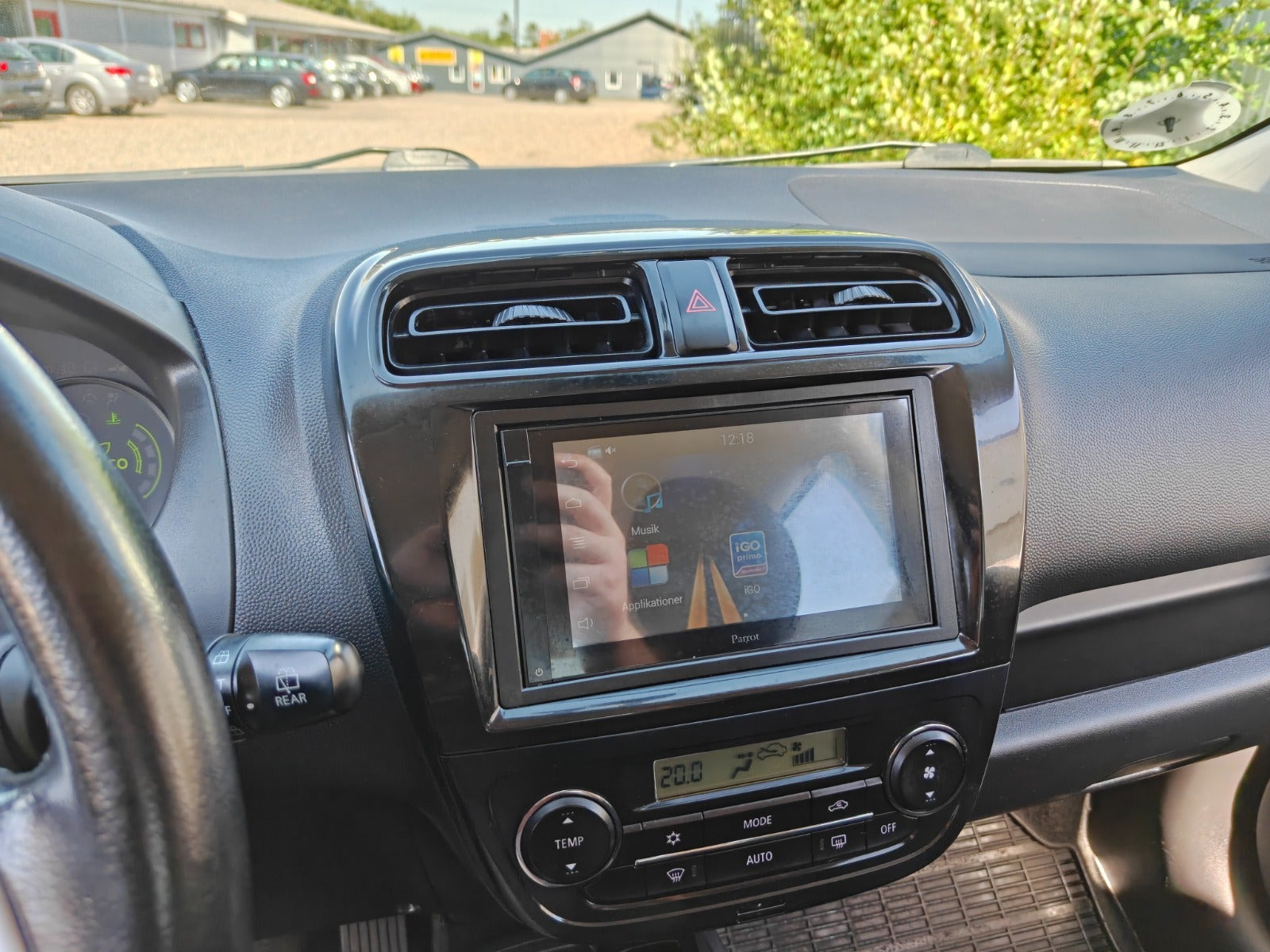 undefined Mitsubishi Space Star fra 2015
