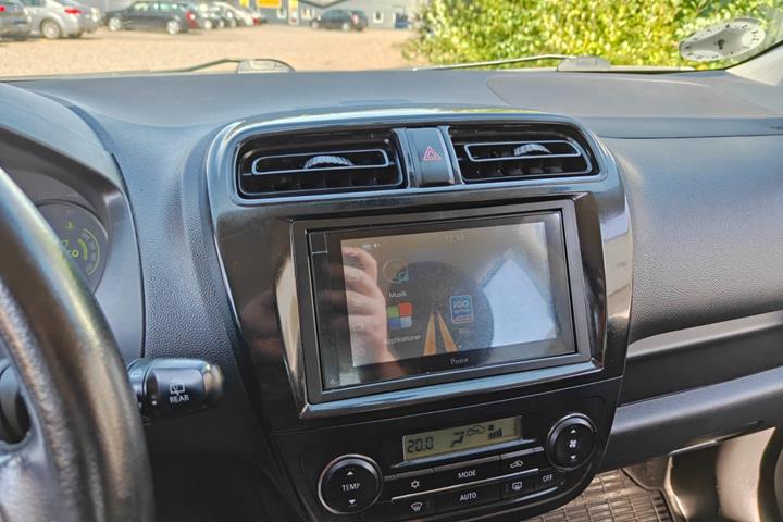 undefined Mitsubishi Space Star fra 2015
