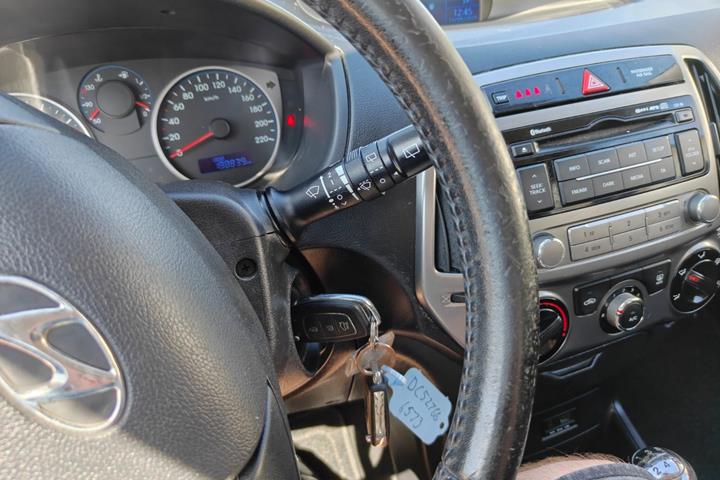 undefined Hyundai i20 fra 2013