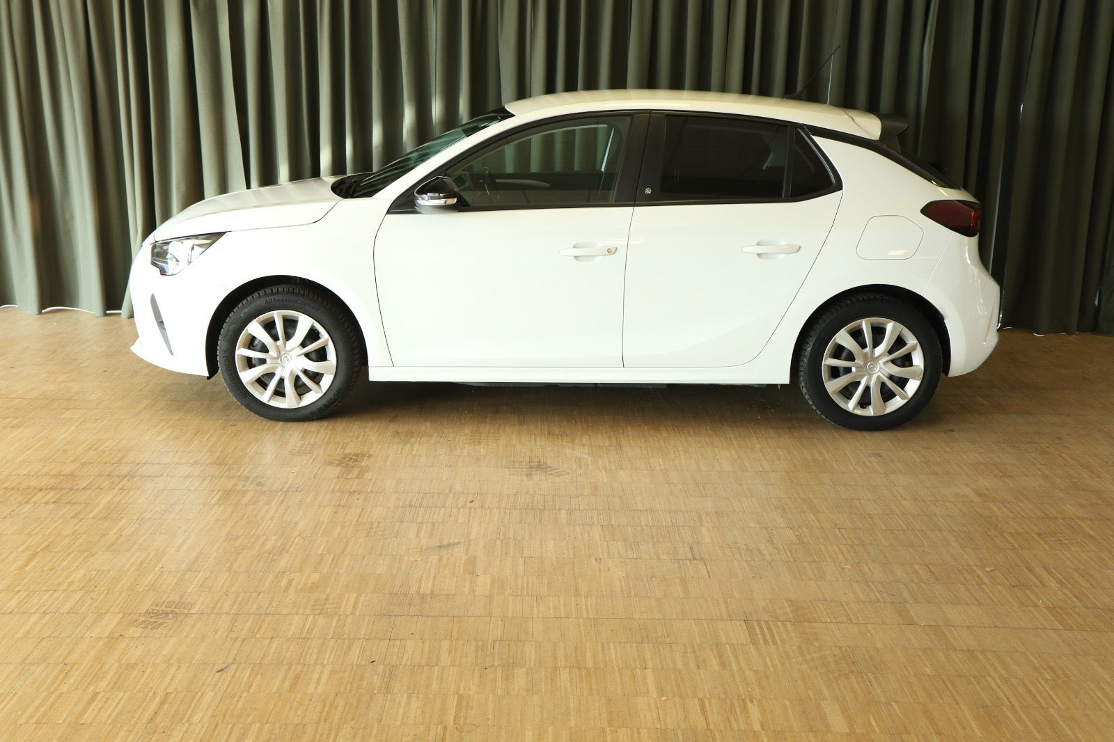 Grøn Opel Corsa-e fra 2022