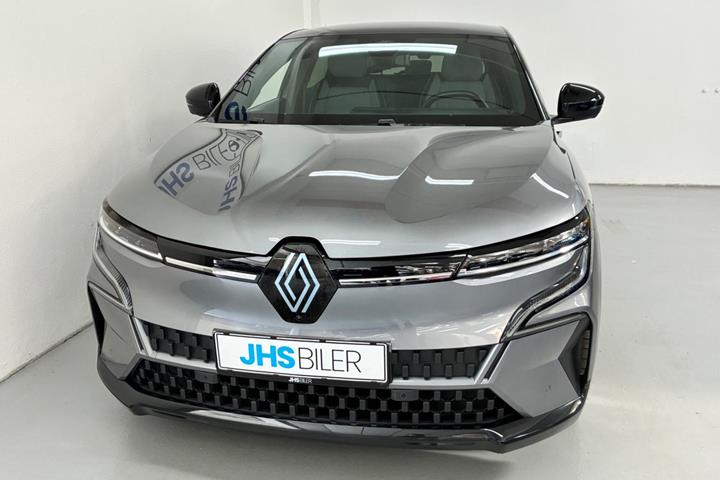 Grå Renault Megane E-Tech fra 2024