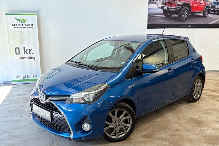 undefined Toyota Yaris fra 2016 set udefra