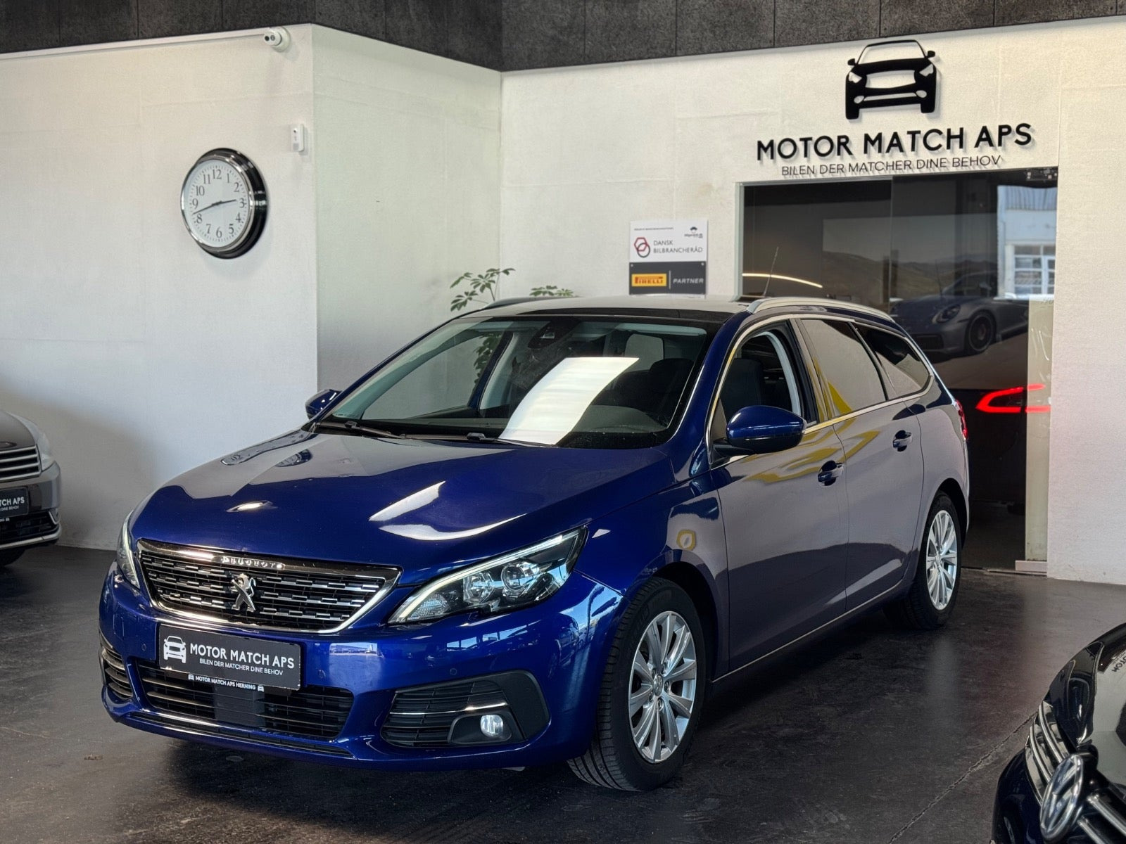 Peugeot 308 1,5 BlueHDi 130 Allure Lux SW