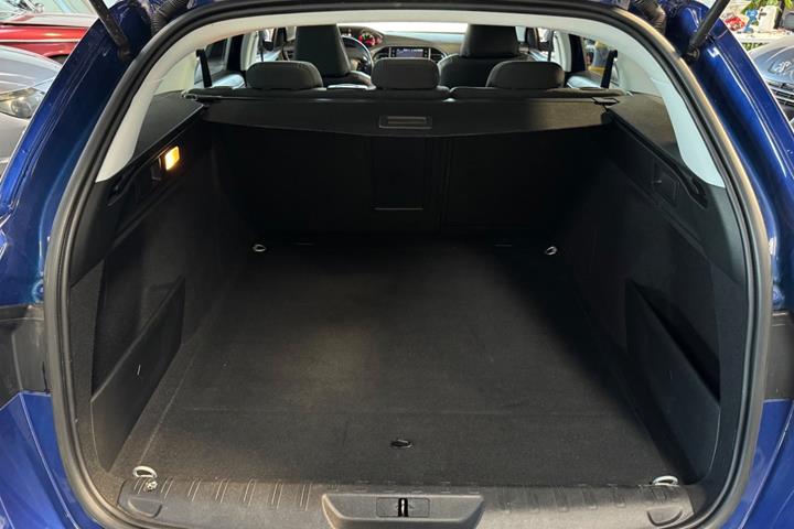undefined Peugeot 308 fra 2020