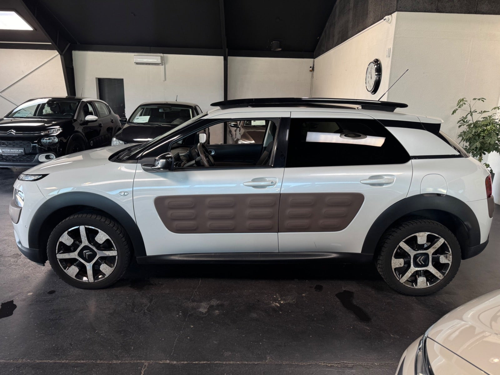 undefined Citroën C4 Cactus fra 2014