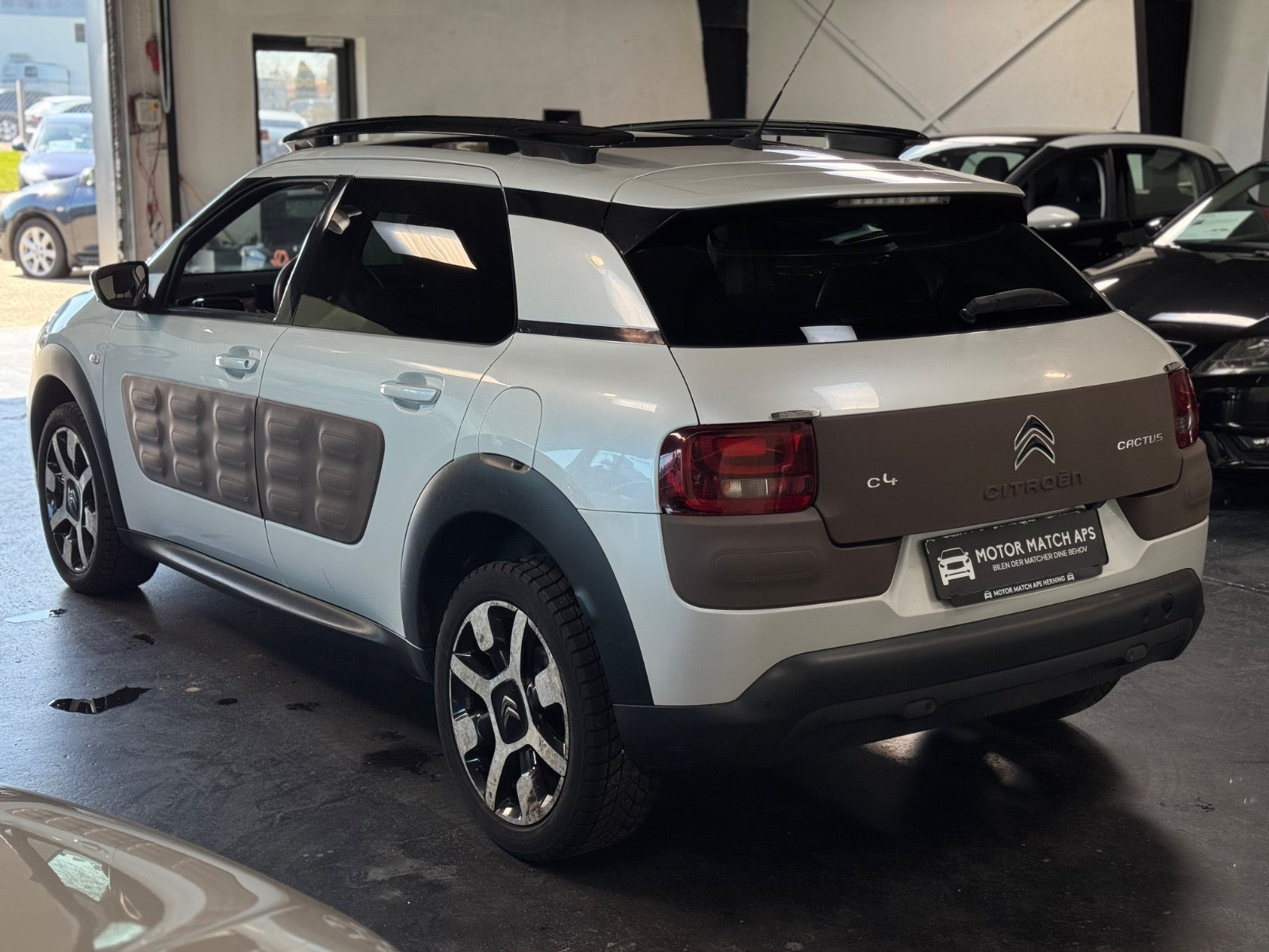 undefined Citroën C4 Cactus fra 2014
