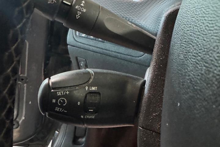 undefined Peugeot 2008 fra 2017