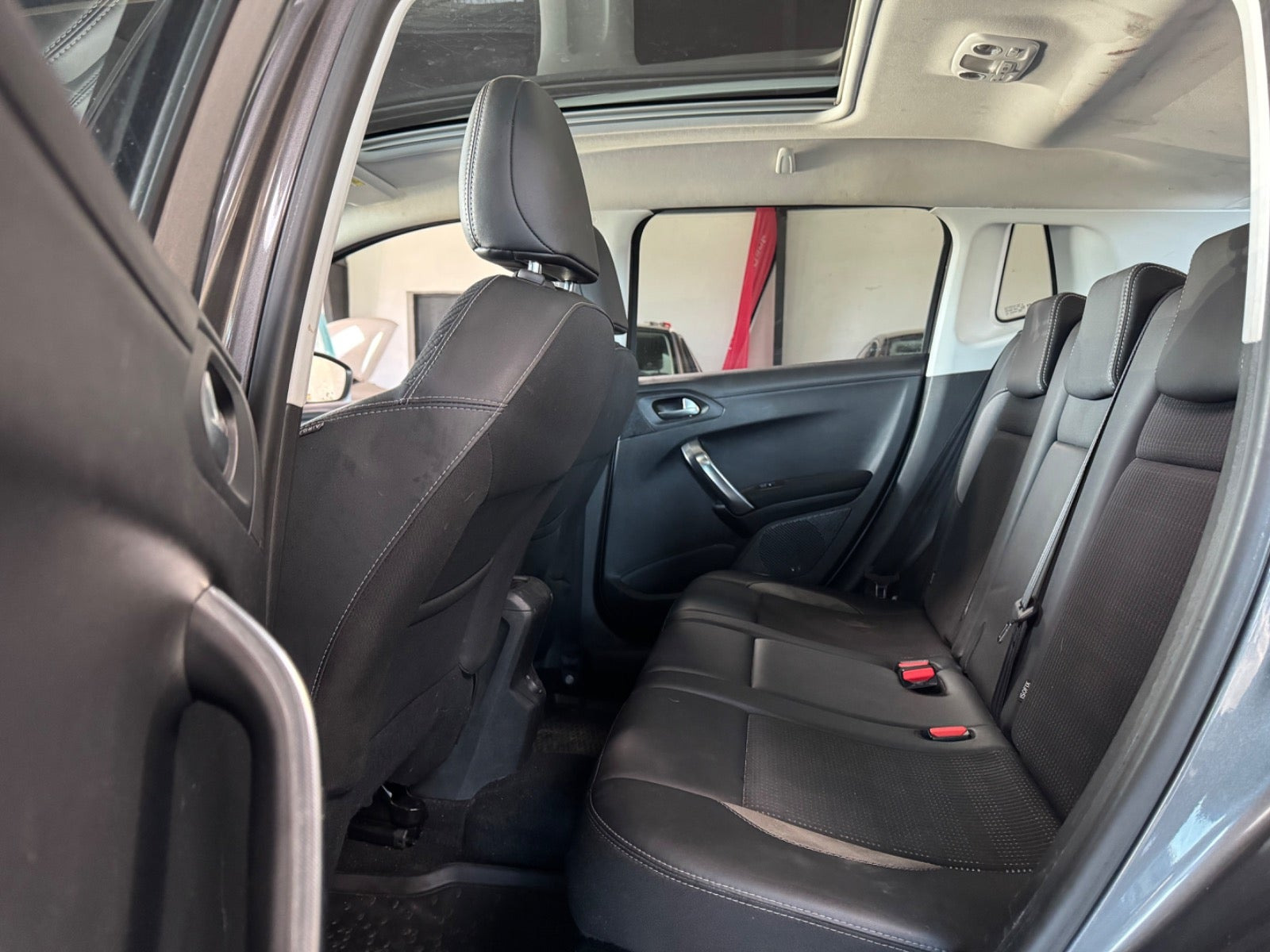 undefined Peugeot 2008 fra 2017