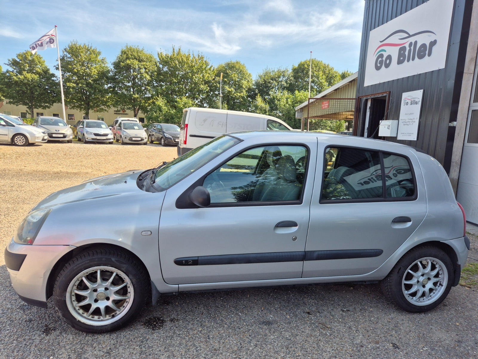 Grøn Renault Clio II fra 2006
