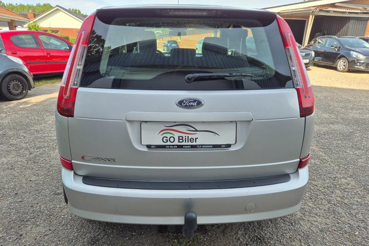 Grøn Ford C-MAX fra 2010