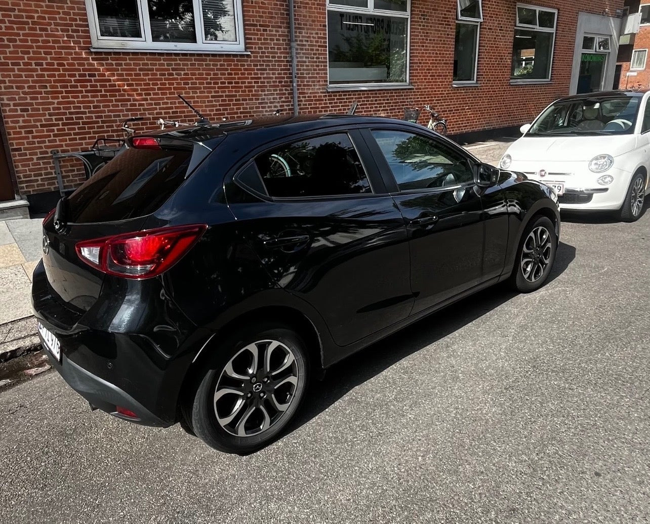 undefined Mazda 2 fra 2015