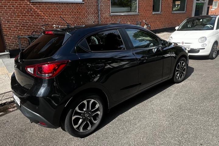 undefined Mazda 2 fra 2015