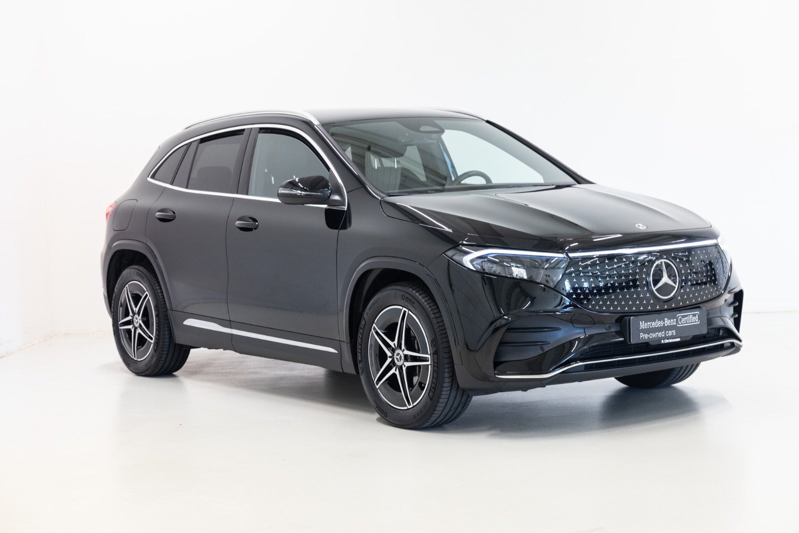 Sort Mercedes EQA250+ fra 2025