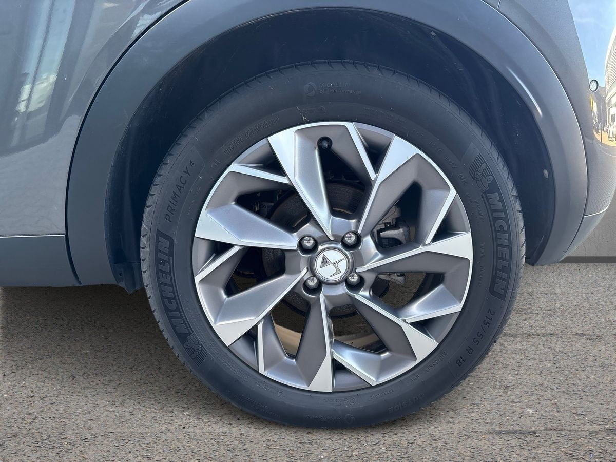 Grå DS DS 3 CrossBack fra 2022