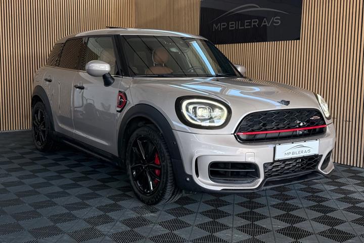Beige Mini Countryman Cooper S fra 2022