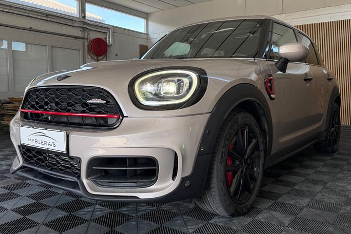 Beige Mini Countryman Cooper S fra 2022