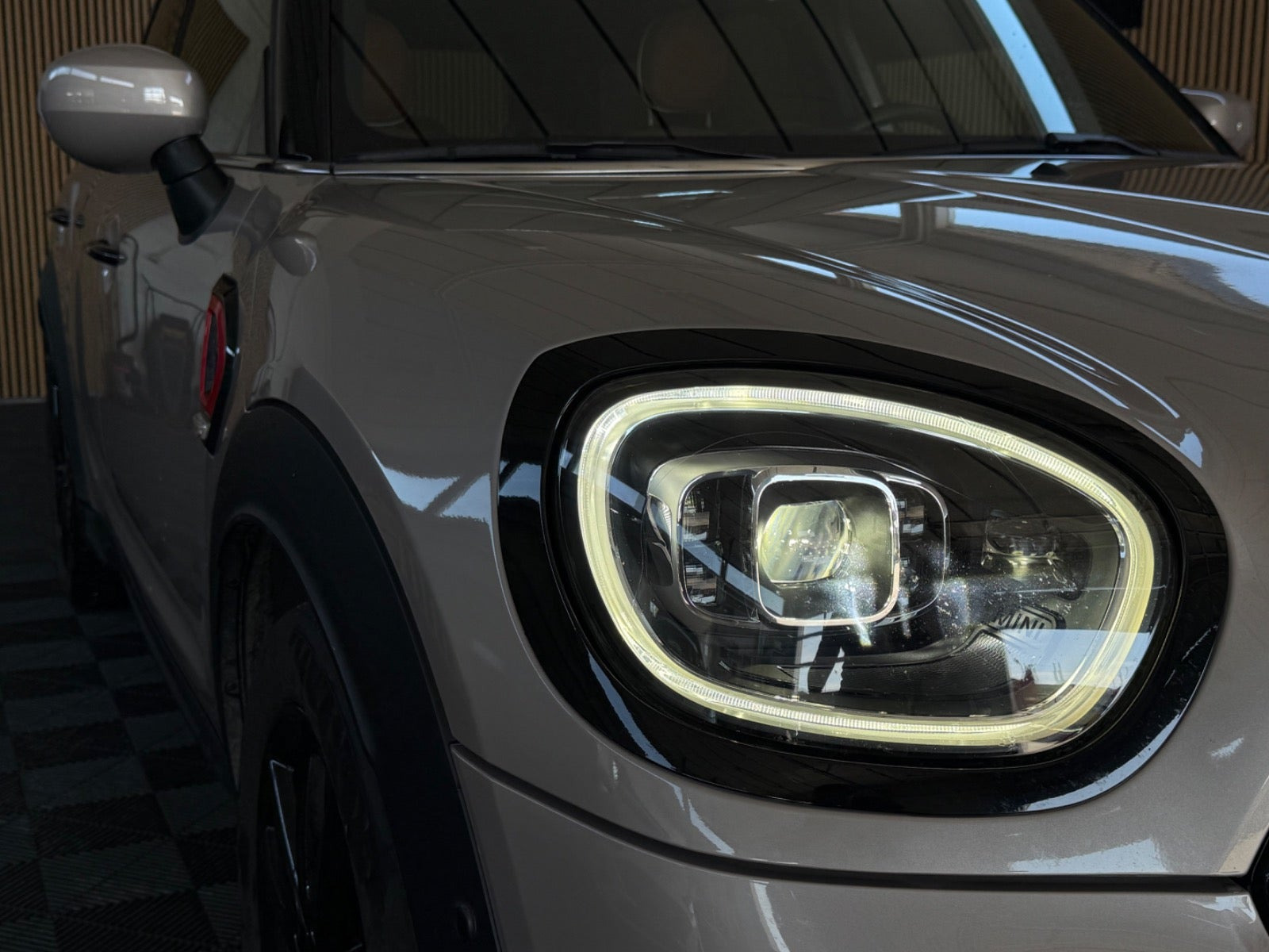 Beige Mini Countryman Cooper S fra 2022