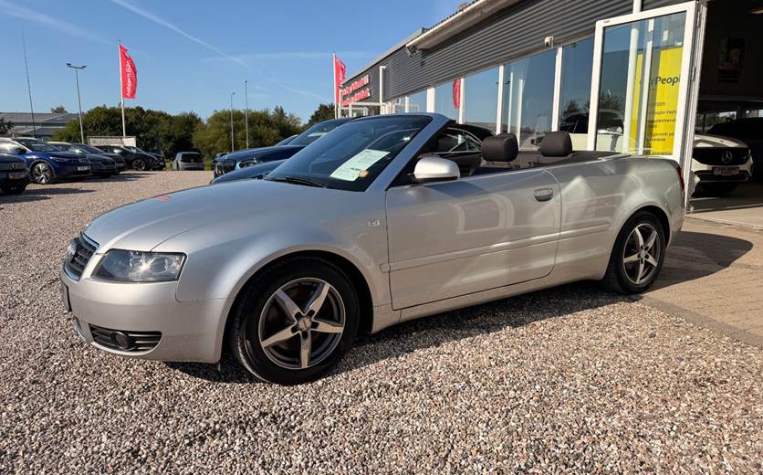 Audi A4 2,4 V6 Cabriolet
