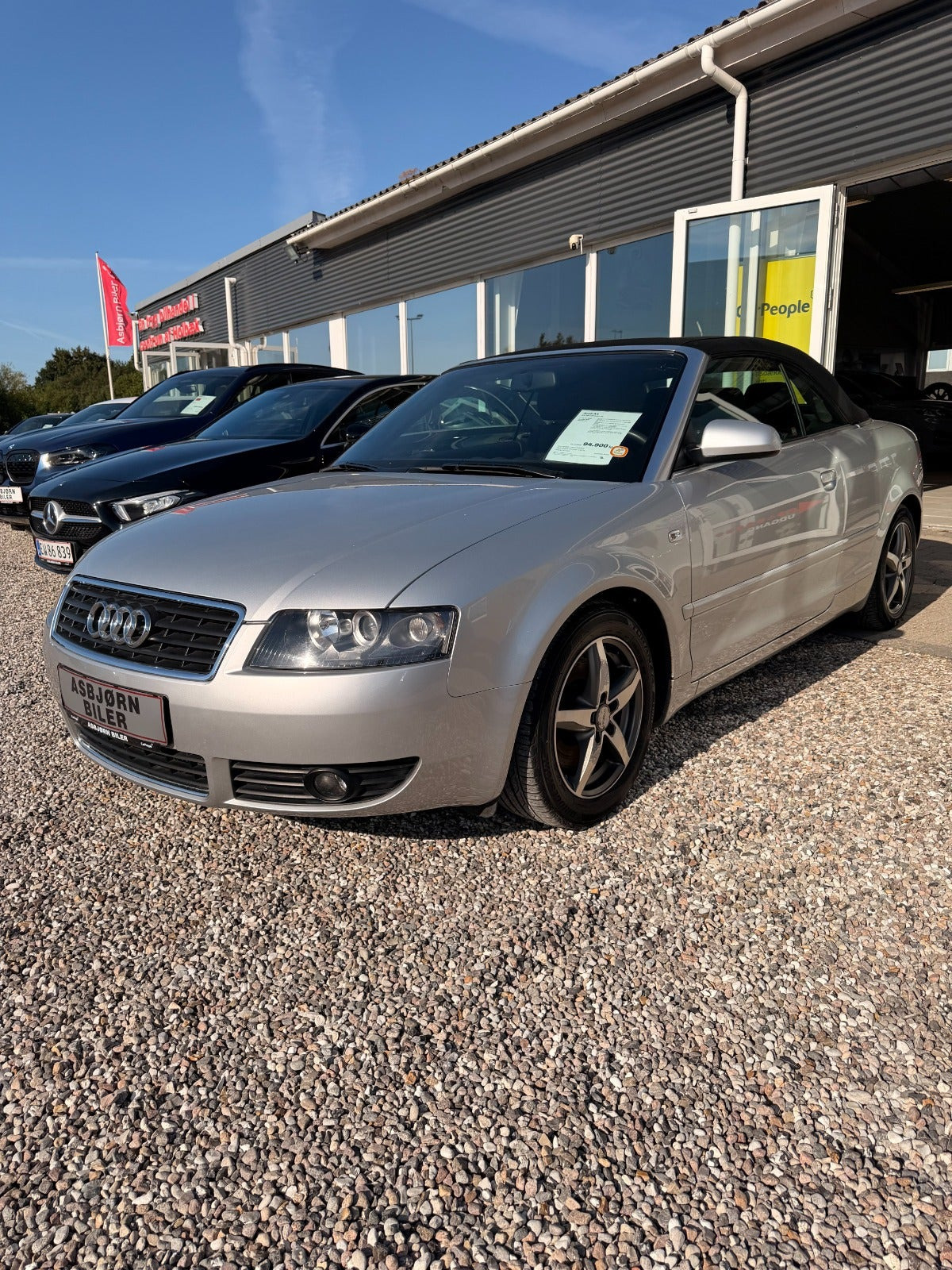 Sølv Audi A4 fra 2003