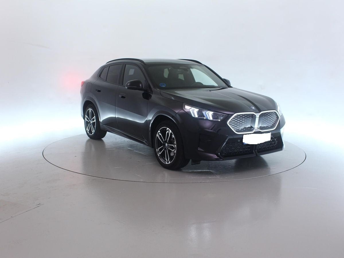 Sort BMW iX2 fra 2026