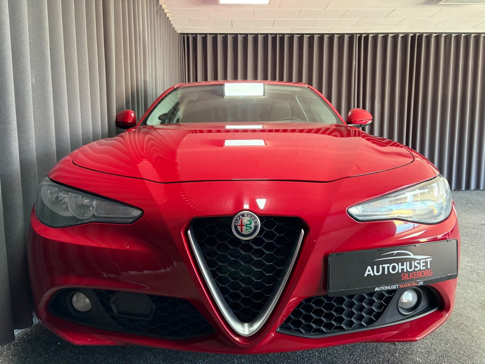 undefined Alfa Romeo Giulia fra 2016