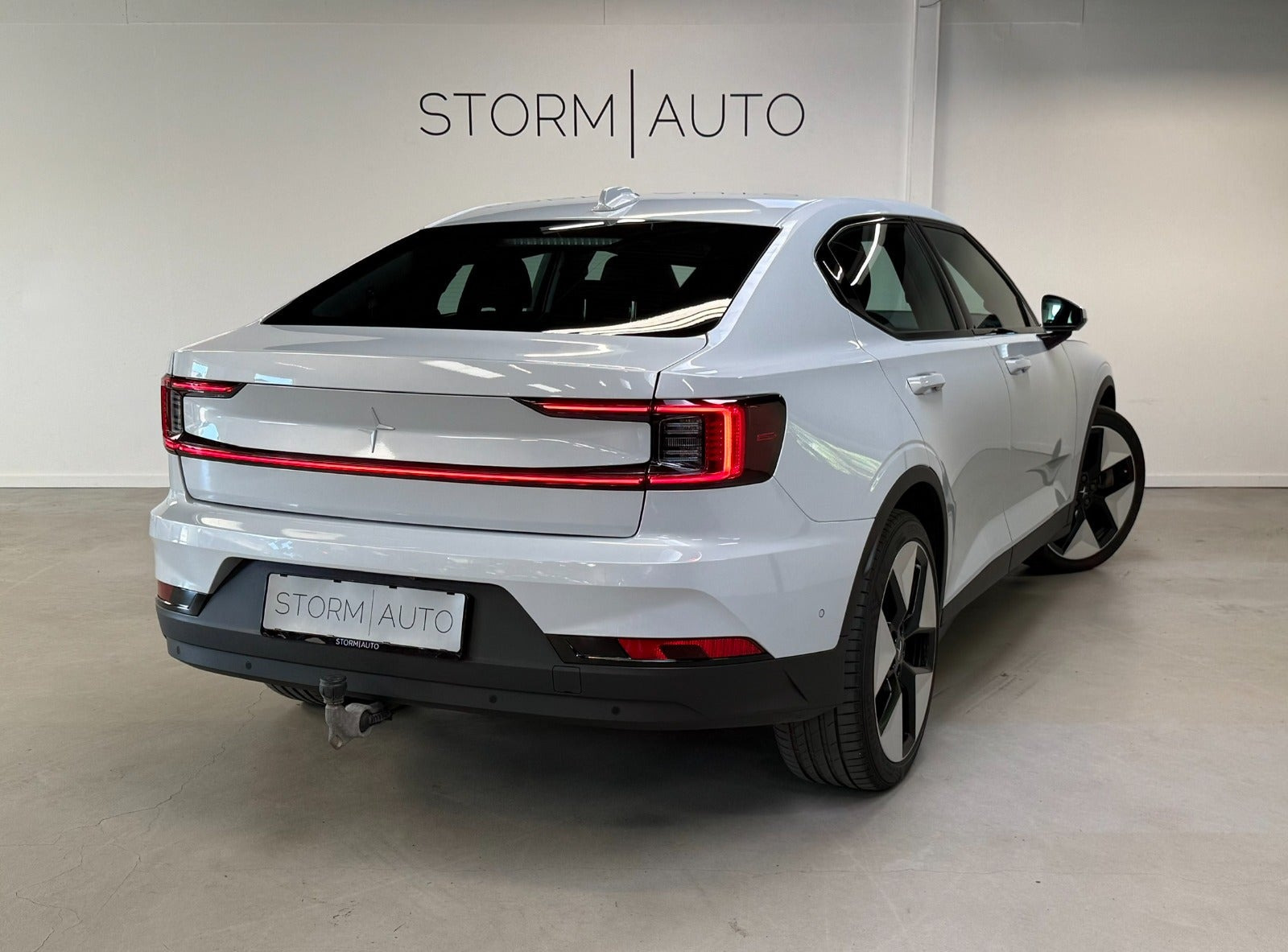 Hvid Polestar 2 fra 2024
