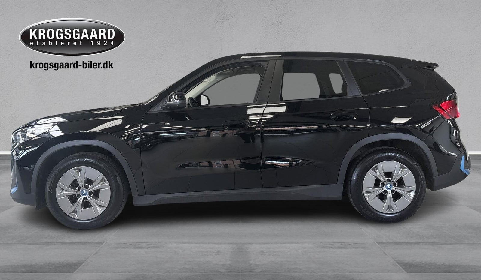 Sort BMW iX1 fra 2023
