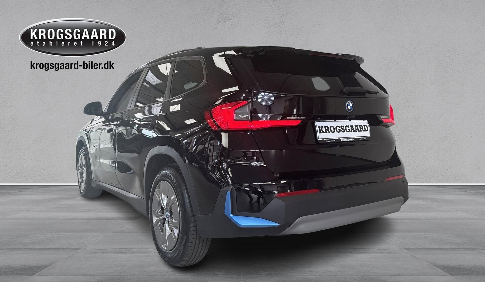 Sort BMW iX1 fra 2023
