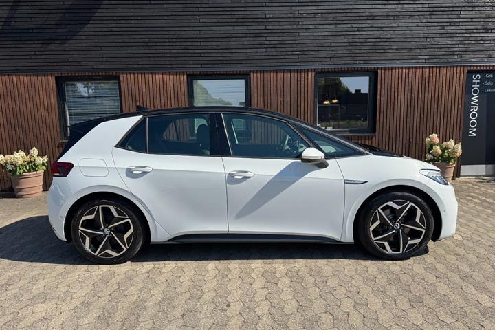 Hvid VW ID.3 fra 2023