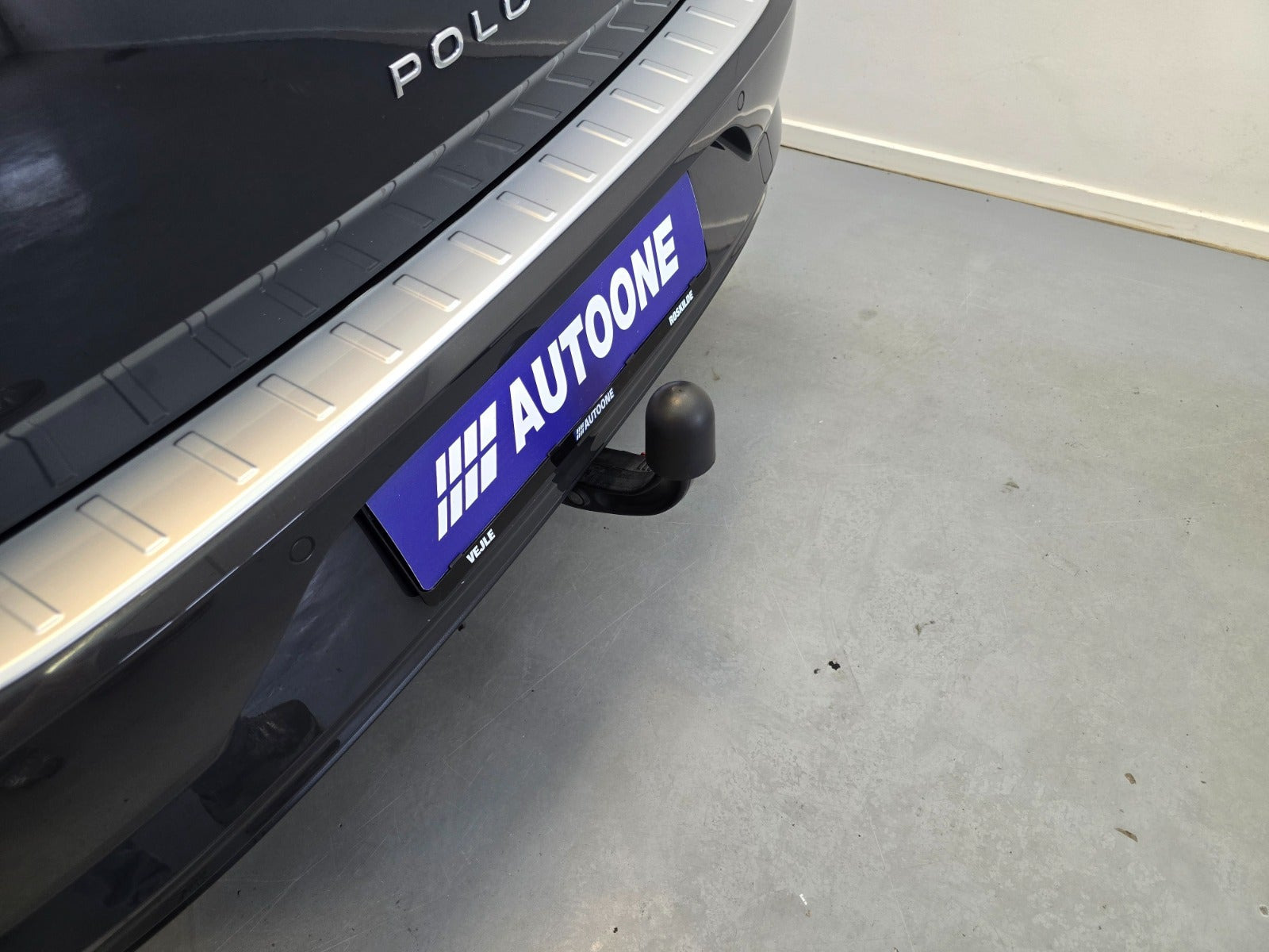 Grå VW Polo fra 2021