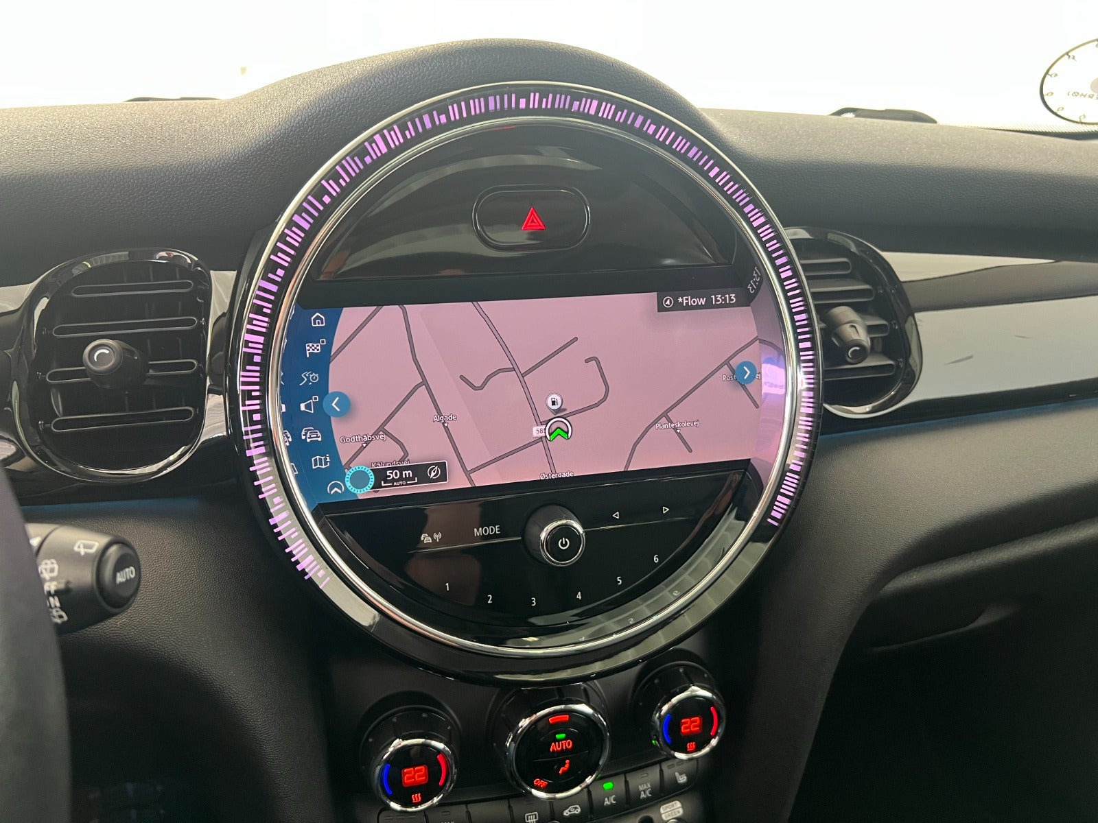Sølv Mini Cooper SE fra 2021