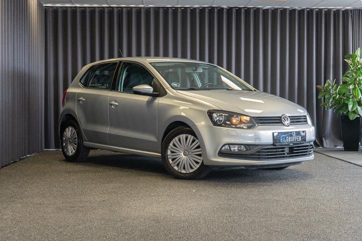 Sølv VW Polo fra 2016