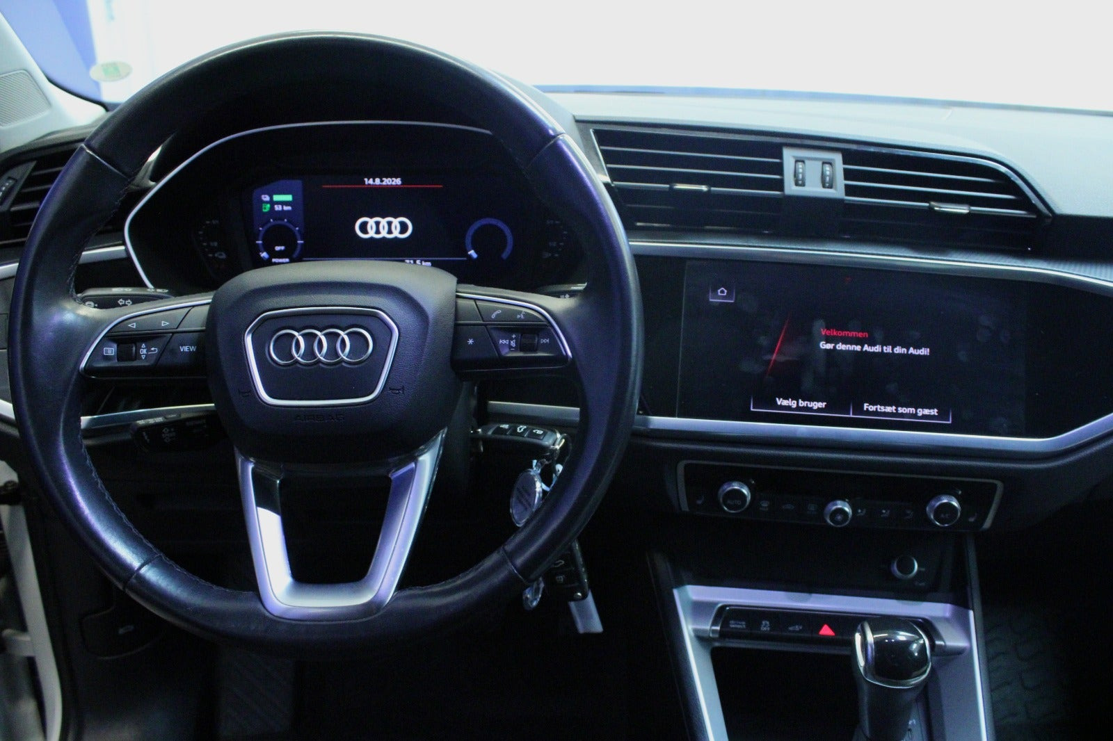 Hvid Audi Q3 fra 2021