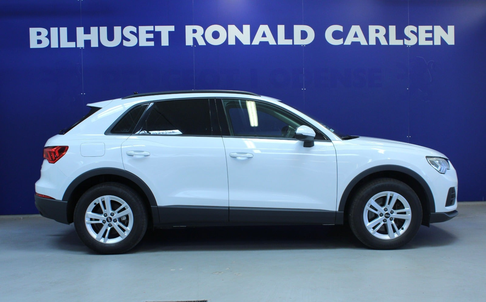Hvid Audi Q3 fra 2021