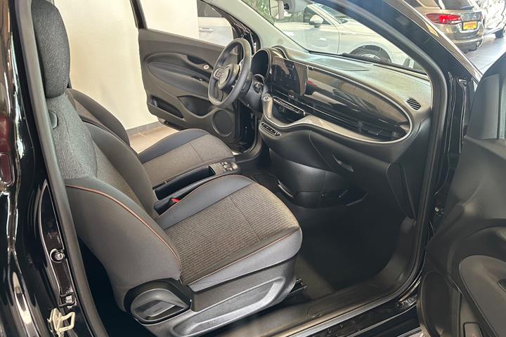 Sort Fiat 500e fra 2022
