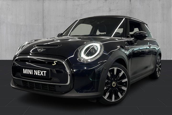 Sort Mini Cooper SE fra 2023