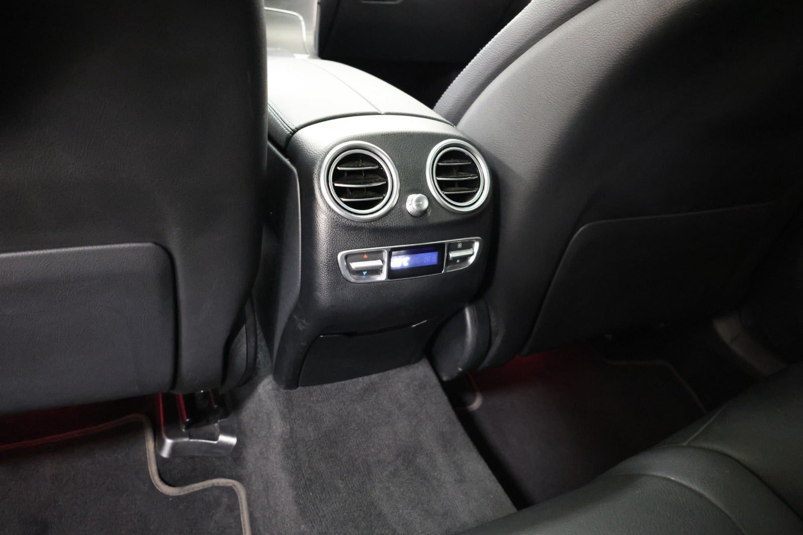 Hvid Mercedes GLC400 d fra 2021