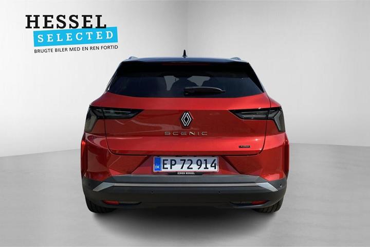 Rød Renault Scenic E-Tech fra 2025