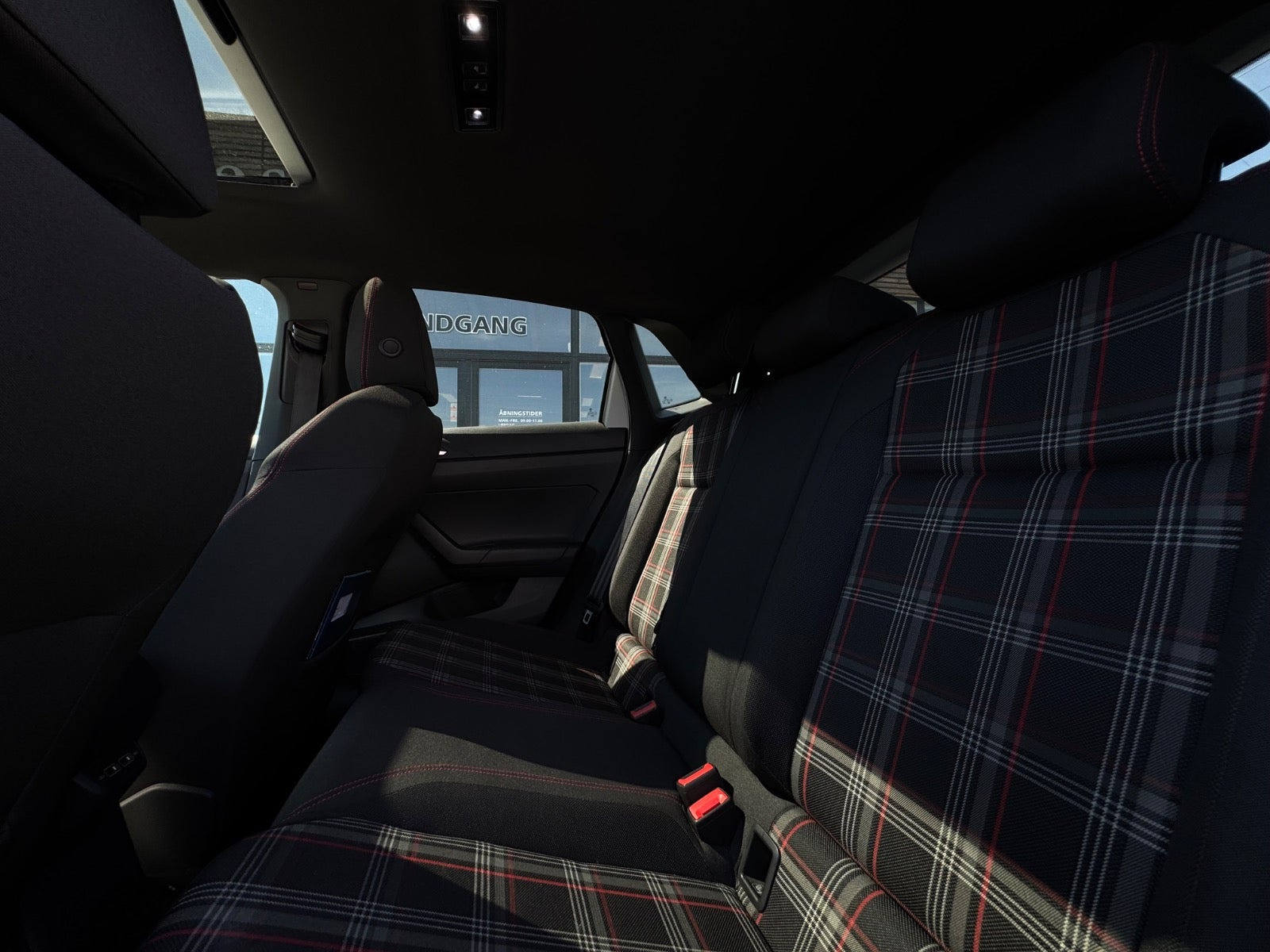 Hvid VW Polo fra 2019